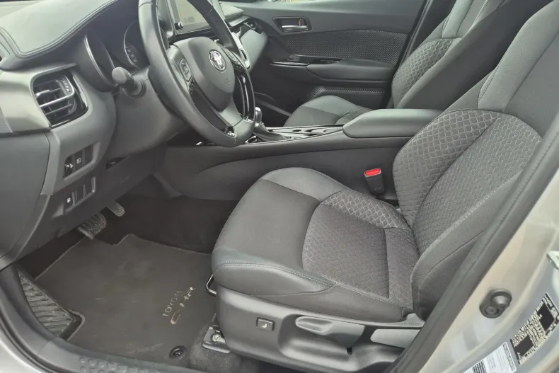 Toyota C-HR din 2022 cu 93.990 km - oferta TOY217974 - foto 10