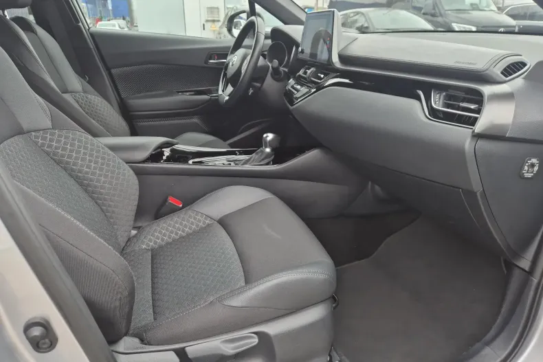 Toyota C-HR din 2022 cu 93.990 km - oferta TOY217974 - foto 21