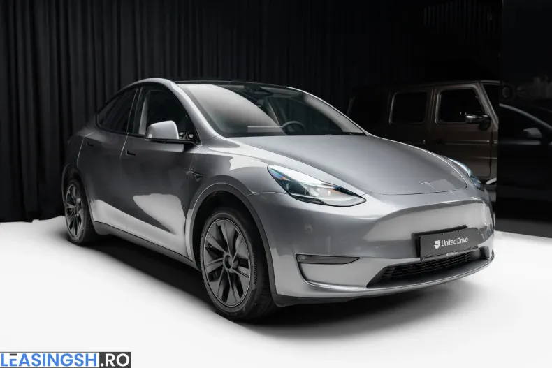 Tesla Model Y din 2024 cu 40.000 km - oferta TES217977 - foto 3