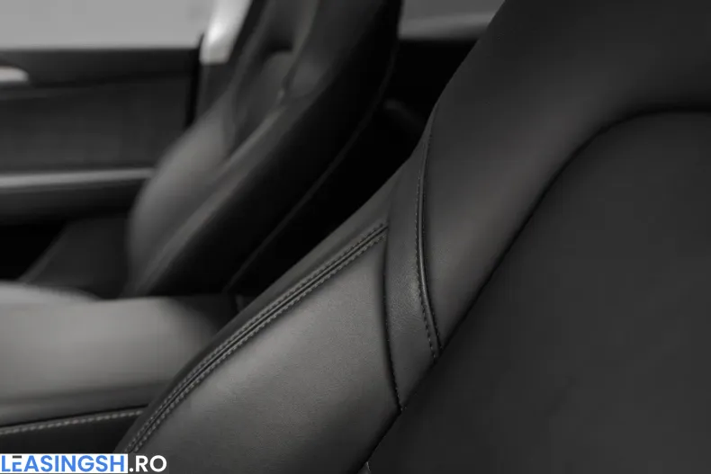 Tesla Model Y din 2024 cu 40.000 km - oferta TES217977 - foto 23
