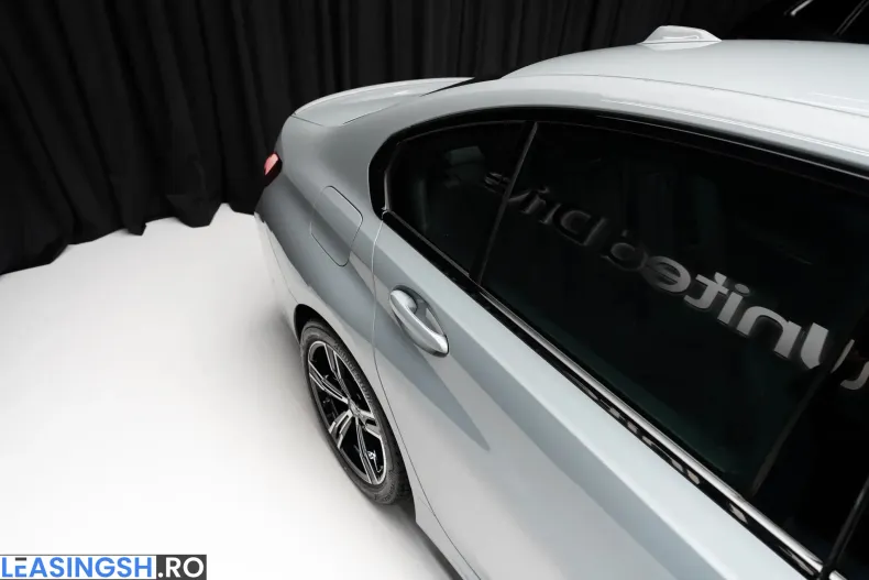 BMW M3 (Seria 3) din 2023 cu 5.753 km - oferta BMW217978 - foto 5