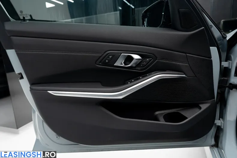 BMW M3 (Seria 3) din 2023 cu 5.753 km - oferta BMW217978 - foto 15