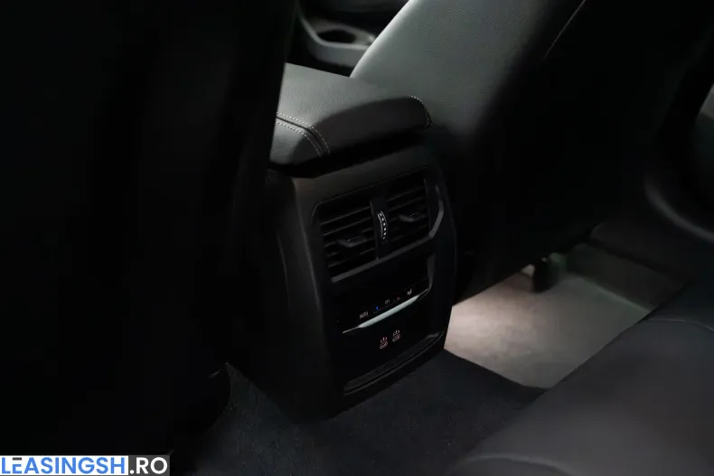 BMW M3 (Seria 3) din 2023 cu 5.753 km - oferta BMW217978 - foto 31