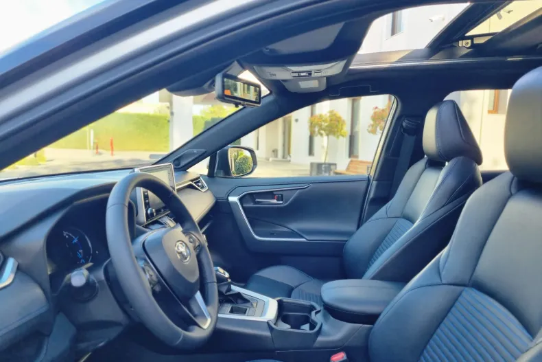 Toyota RAV4 din 2021 cu 52.000 km - oferta TOY217979 - foto 13