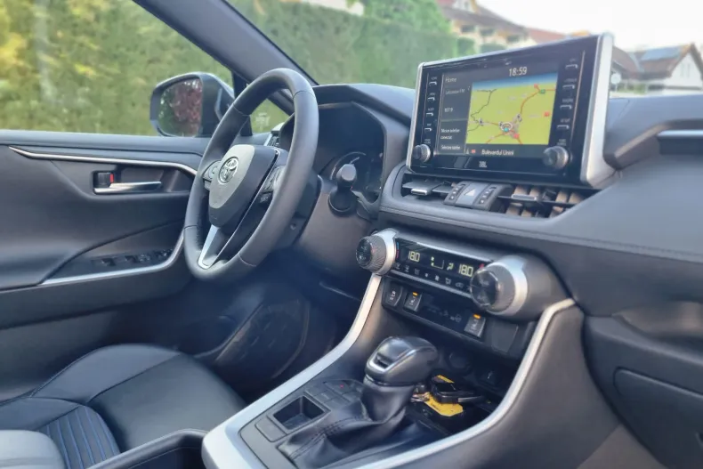 Toyota RAV4 din 2021 cu 52.000 km - oferta TOY217979 - foto 15