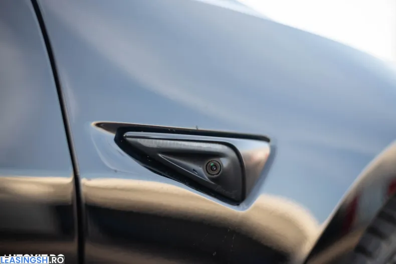 Tesla Model 3 din 2022 cu 52.404 km - oferta TES217981 - foto 10