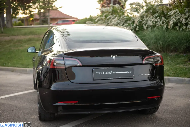 Tesla Model 3 din 2022 cu 52.404 km - oferta TES217981 - foto 18