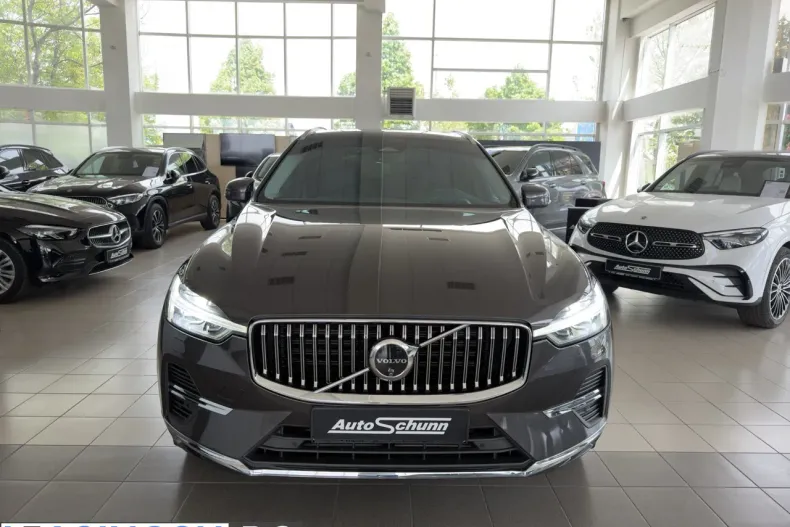 Volvo XC60 din 2025 cu 10.000 km - oferta VOL217982 - foto 4