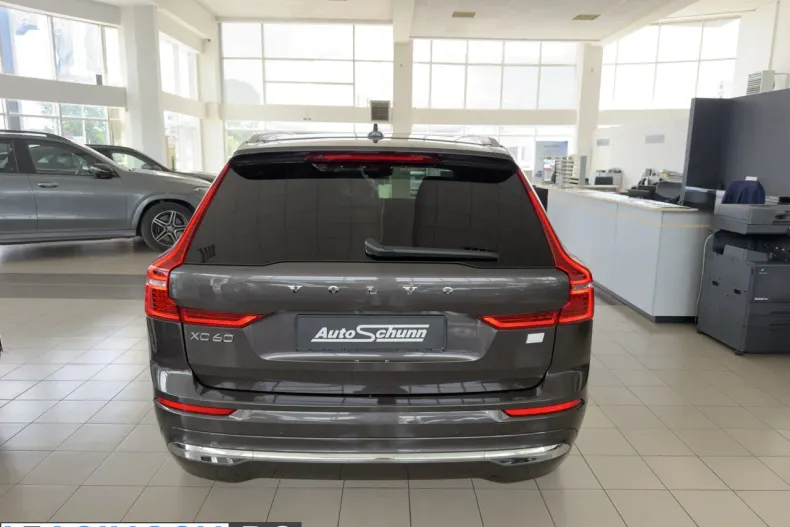 Volvo XC60 din 2025 cu 10.000 km - oferta VOL217982 - foto 7
