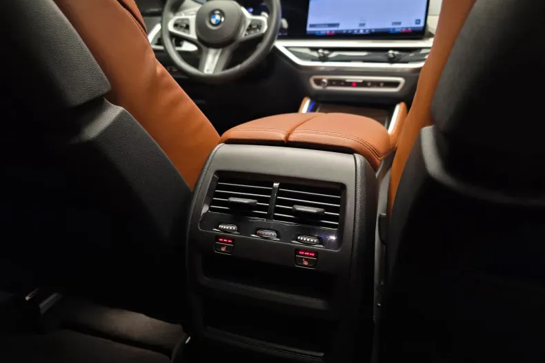BMW X6 (Seria X) din 2024 cu 30.800 km - oferta BMW217983 - foto 23