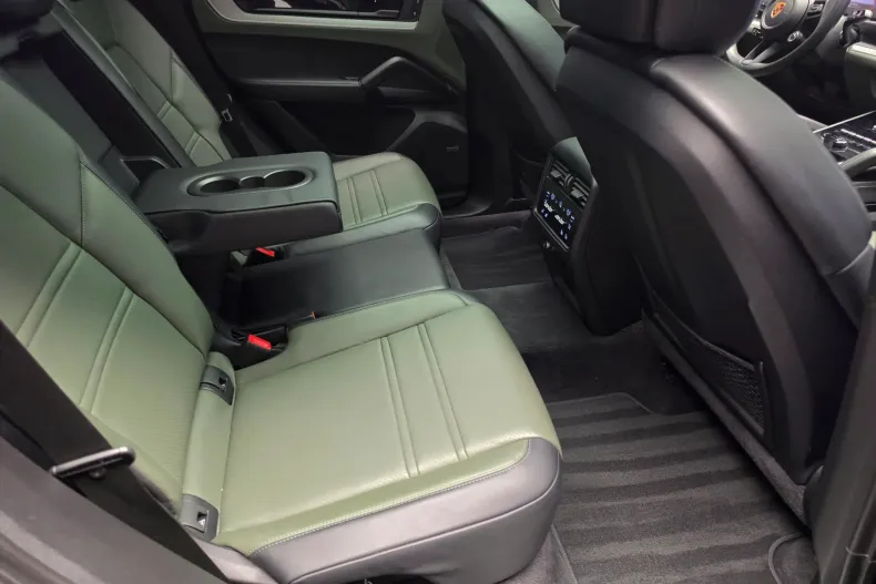 Porsche Cayenne Coupe din 2024 cu 60.900 km - oferta POR217984 - foto 23