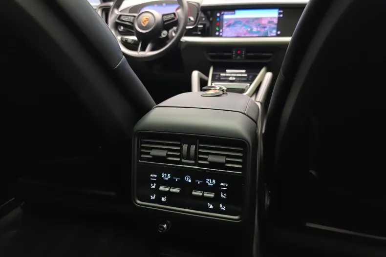 Porsche Cayenne Coupe din 2024 cu 60.900 km - oferta POR217984 - foto 24