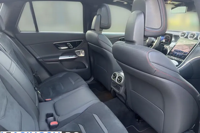 Mercedes-Benz GLC (Clasa GLC) din 2024 cu 7.054 km - oferta MER217989 - foto 27