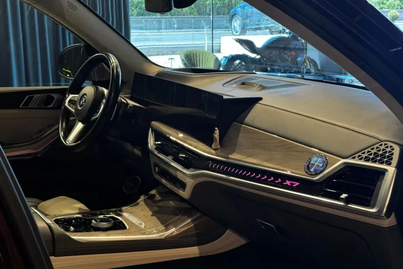 BMW X7 (Seria X) din 2023 cu 92.500 km - oferta BMW217995 - foto 11