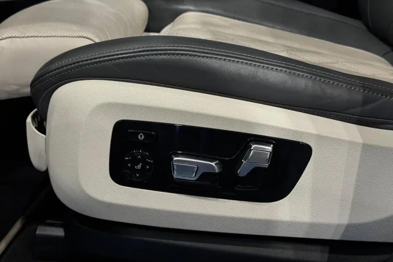 BMW X7 (Seria X) din 2023 cu 92.500 km - oferta BMW217995 - foto 39