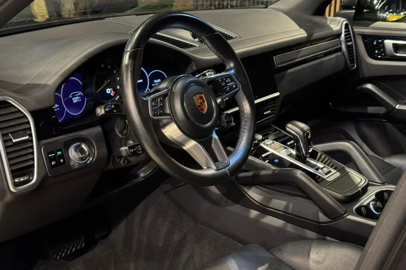 Porsche Cayenne din 2020 cu 123.400 km - oferta POR217997 - foto 18