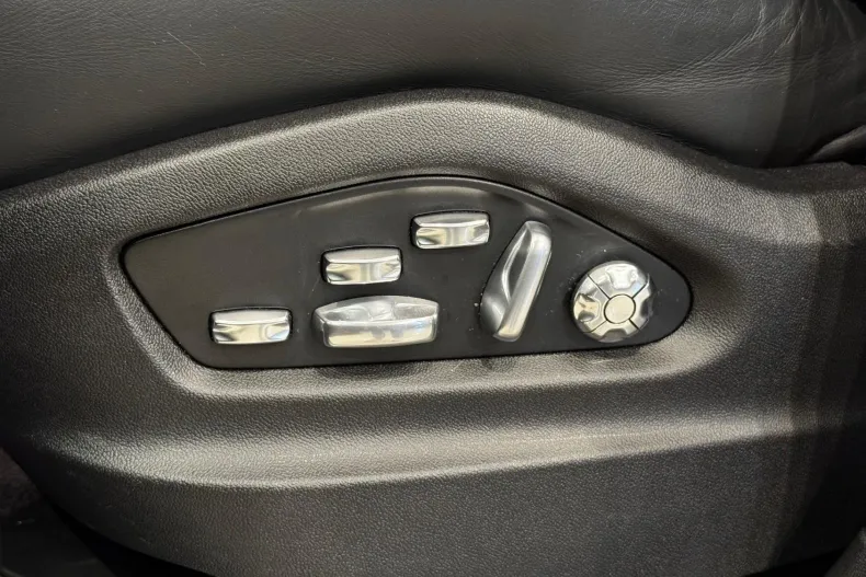 Porsche Cayenne din 2020 cu 123.400 km - oferta POR217997 - foto 22