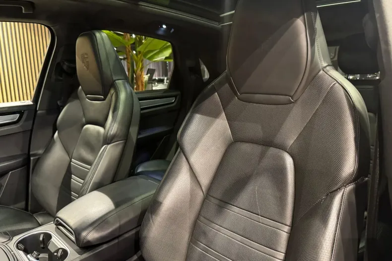 Porsche Cayenne din 2020 cu 123.400 km - oferta POR217997 - foto 23