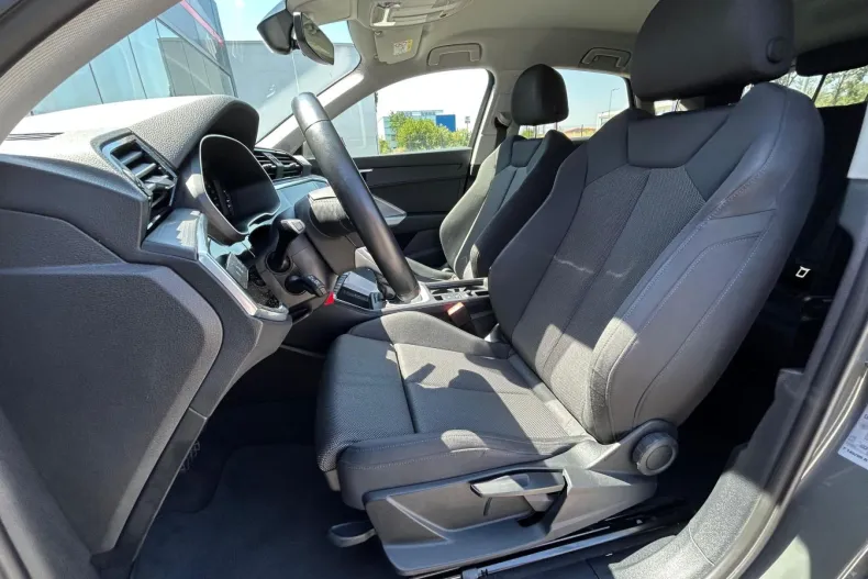Audi Q3 din 2023 cu 56.120 km - oferta AUD218001 - foto 13