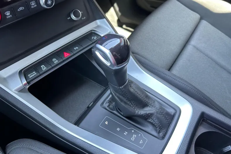 Audi Q3 din 2023 cu 56.120 km - oferta AUD218001 - foto 19