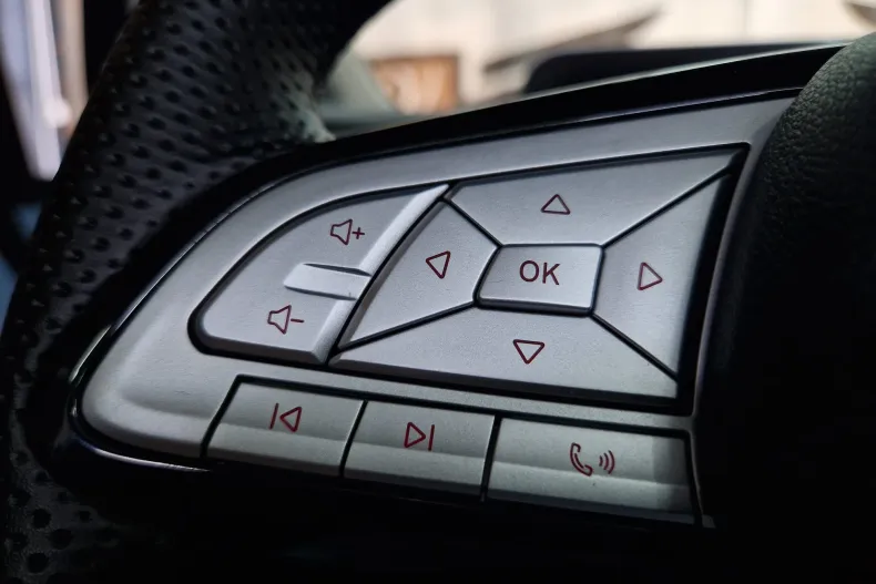 Forthing 4 Yacht din 2025 cu 12.759 km - oferta FOR218011 - foto 13