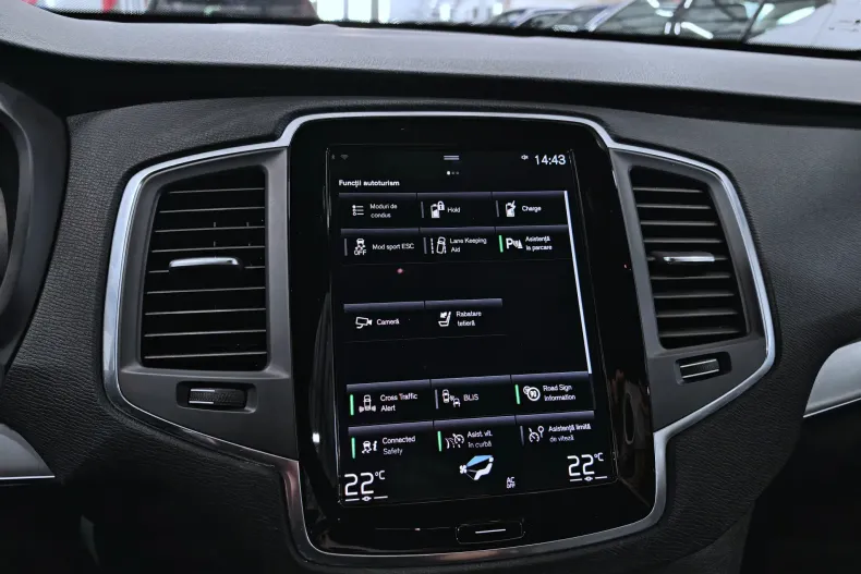 Volvo XC90 din 2021 cu 124.834 km - oferta VOL218015 - foto 12