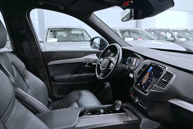 Volvo XC90 din 2021 cu 124.834 km - oferta VOL218015 - foto 24