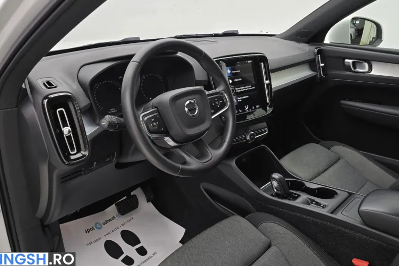 Volvo XC40 din 2021 cu 123.502 km - oferta VOL218024 - foto 13