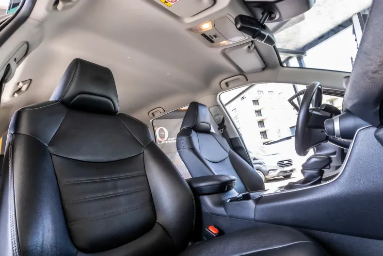 Toyota RAV4 din 2020 cu 140.000 km - oferta TOY218031 - foto 5