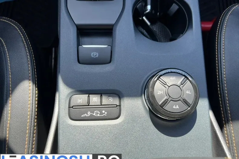 Ford Ranger din 2024 cu 47.102 km - oferta FOR218035 - foto 31
