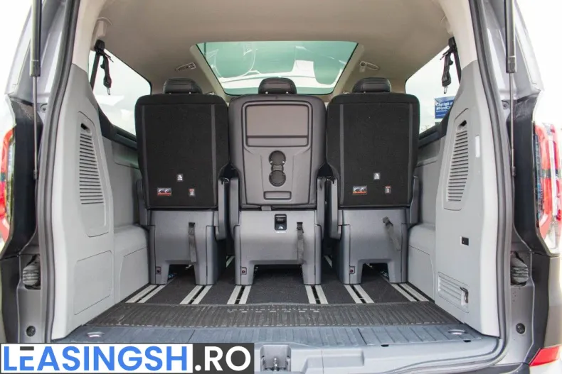 Ford Tourneo Custom din 2025 cu 1 km - oferta FOR218037 - foto 20