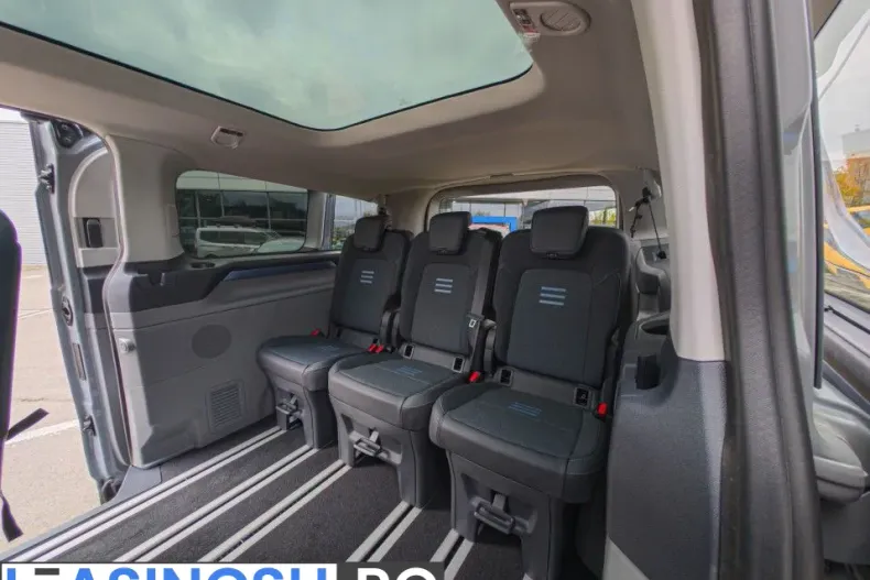 Ford Tourneo Custom din 2025 cu 1 km - oferta FOR218037 - foto 23