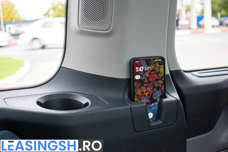 Ford Tourneo Custom din 2025 cu 1 km - oferta FOR218037 - foto 25