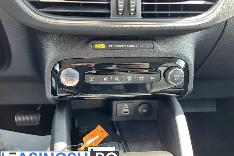Ford Kuga din 2025 cu 1 km - oferta FOR218044 - foto 15