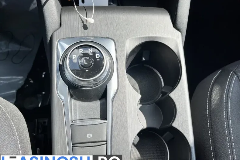 Ford Kuga din 2025 cu 1 km - oferta FOR218044 - foto 16