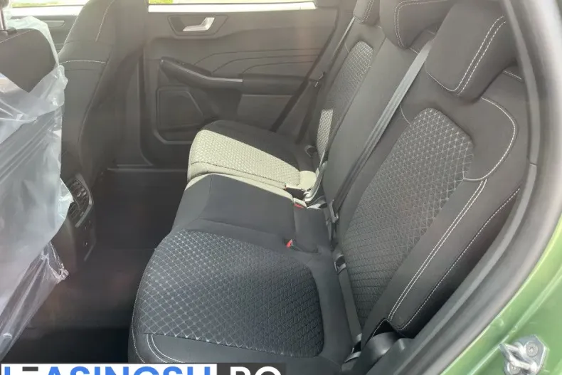 Ford Kuga din 2024 cu 1 km - oferta FOR218047 - foto 12