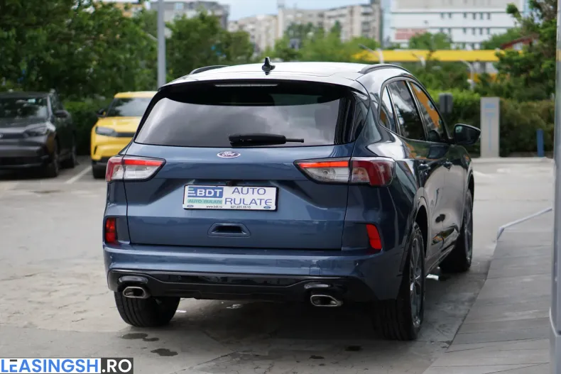 Ford Kuga din 2023 cu 62.068 km - oferta FOR218048 - foto 6