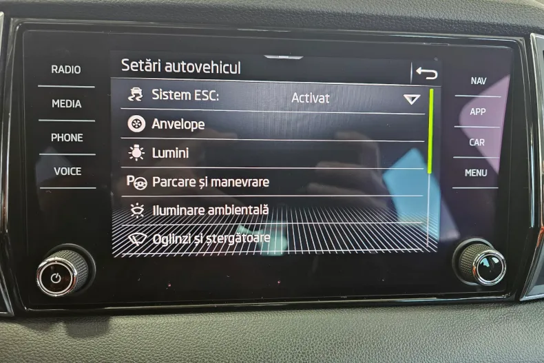Skoda Karoq din 2021 cu 96.482 km - oferta SKO218054 - foto 19