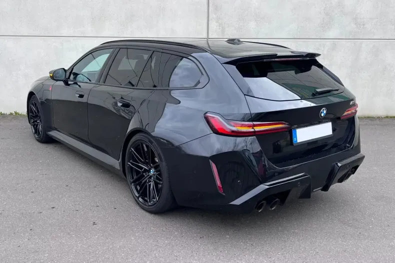 BMW M5 (Seria 5) din 2025 cu 11.651 km - oferta BMW218055 - foto 3