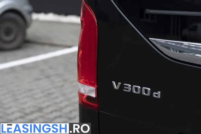 Mercedes-Benz V (Clasa V) din 2023 cu 40.500 km - oferta MER218069 - foto 13