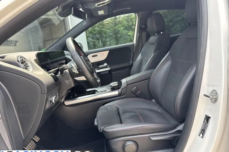 Mercedes-Benz GLA (Clasa GLA) din 2022 cu 22.400 km - oferta MER218082 - foto 14