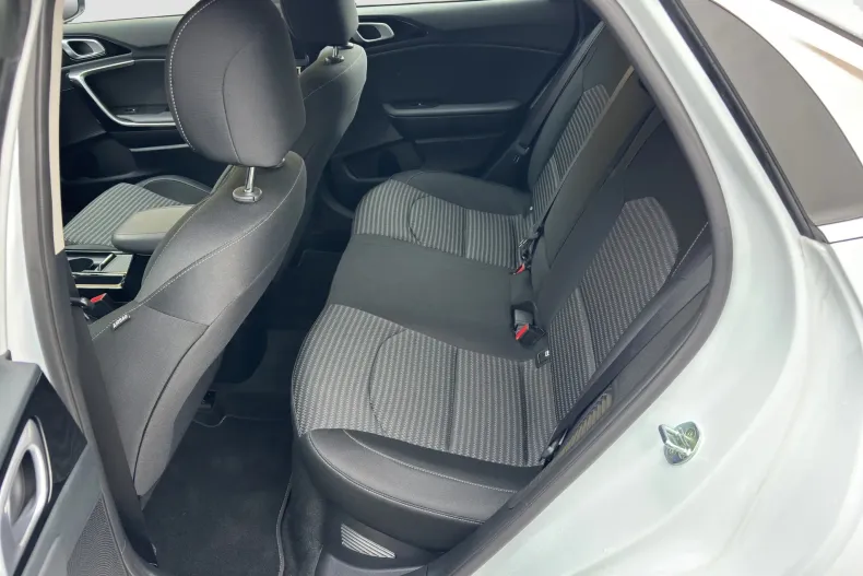 Kia XCeed din 2021 cu 38.900 km - oferta KIA218092 - foto 9