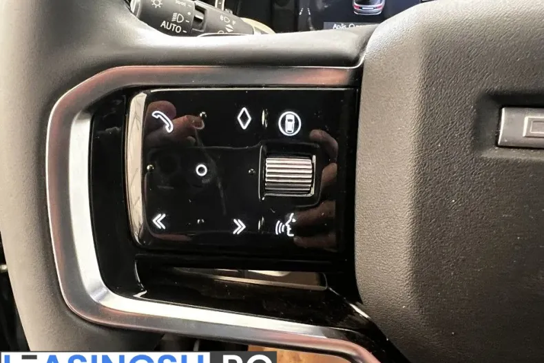 Land Rover Discovery Sport din 2024 cu 9.707 km - oferta LAN218101 - foto 27