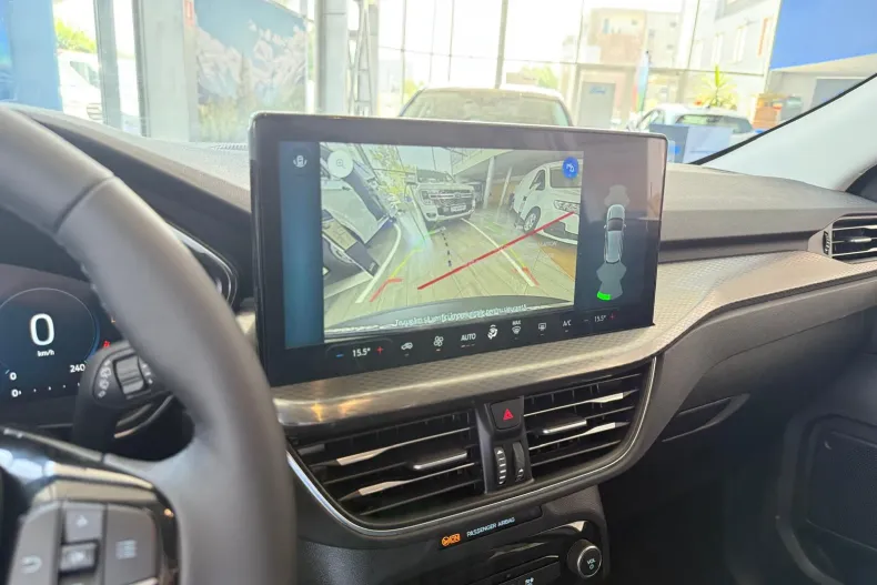 Ford Kuga din 2025 cu 1 km - oferta FOR218105 - foto 8
