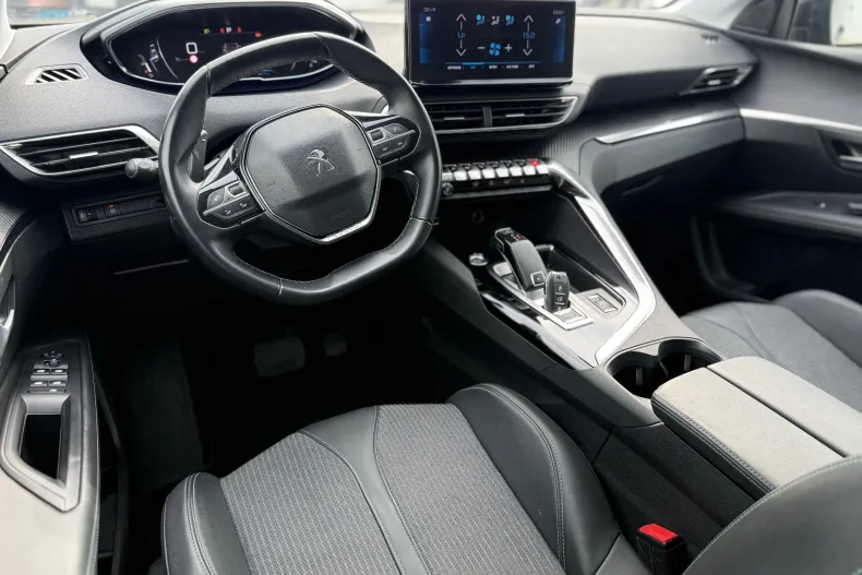 Peugeot 3008 din 2021 cu 178.482 km - oferta PEU218107 - foto 4