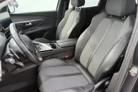 Peugeot 3008 din 2021 cu 178.482 km - oferta PEU218107 - foto 8