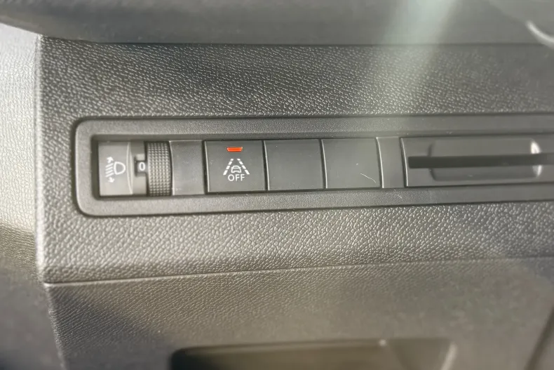Peugeot 3008 din 2021 cu 178.482 km - oferta PEU218107 - foto 18
