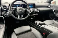 Mercedes-Benz A 200 (Clasa A) din 2021 cu 157.268 km - oferta MER218108 - foto 4