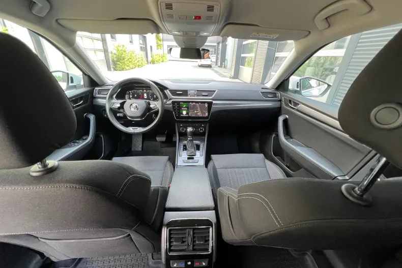 Skoda Superb din 2021 cu 61.474 km - oferta SKO218120 - foto 4