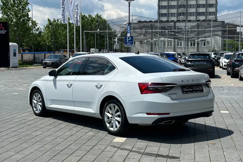 Skoda Superb din 2021 cu 61.474 km - oferta SKO218120 - foto 5